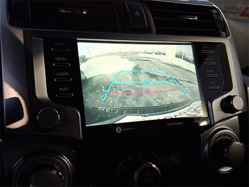 Certified 2024 Toyota 4Runner SR5 Premium image 19