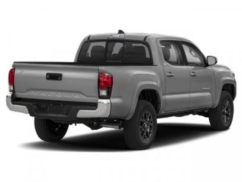 Used 2022 Toyota Tacoma SR5 image 2