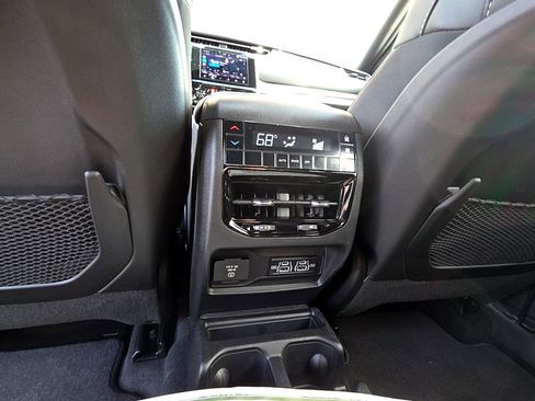 New 2025 Jeep Grand Cherokee L Altitude image 13