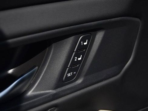 New 2025 Honda Accord EX-L image 9