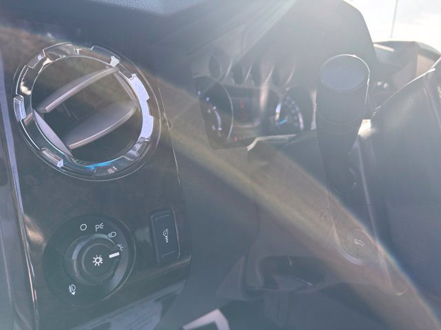 Used 2015 Ford F250 Platinum AWD/4WD image 42