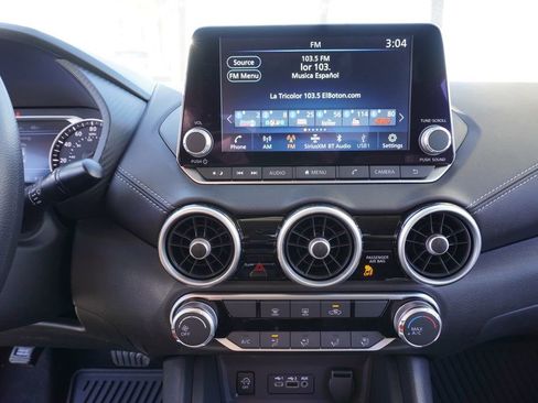 Certified 2025 Nissan Sentra SV w/ Lighting Package image 19