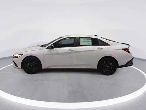 New 2026 Hyundai Elantra Sport FWD image 8