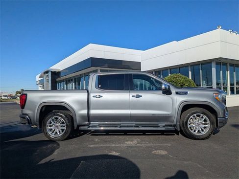 Used 2020 GMC Sierra 1500 SLT w/ SLT Premium Plus Package image 3