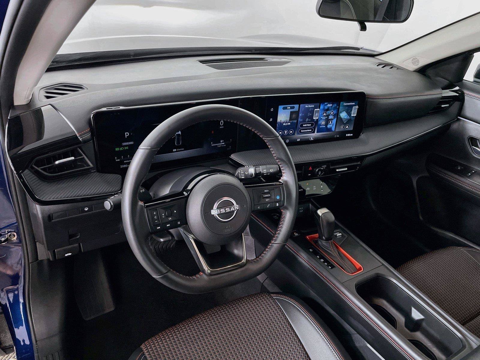 Used 2026 Nissan Kicks SR AWD/4WD image 13