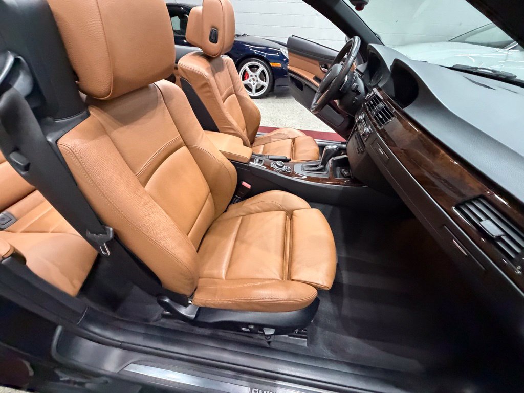 Used 2010 BMW 328i Convertible RWD image 35