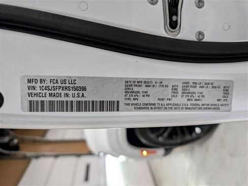 Used 2024 Jeep Grand Wagoneer L Series II w/ Quick Order Packagew 28T image 33