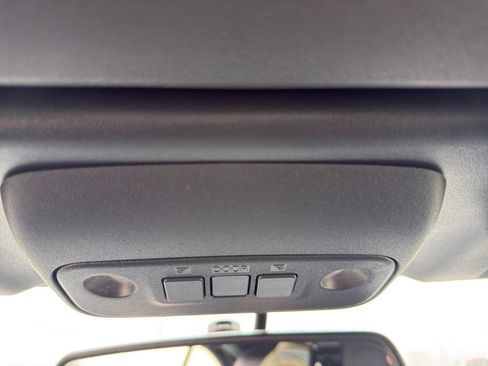 Used 2011 Mitsubishi Eclipse GS Sport image 22