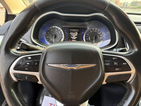 Used 2015 Chrysler 200 Limited w/ Convenience Group FWD image 24