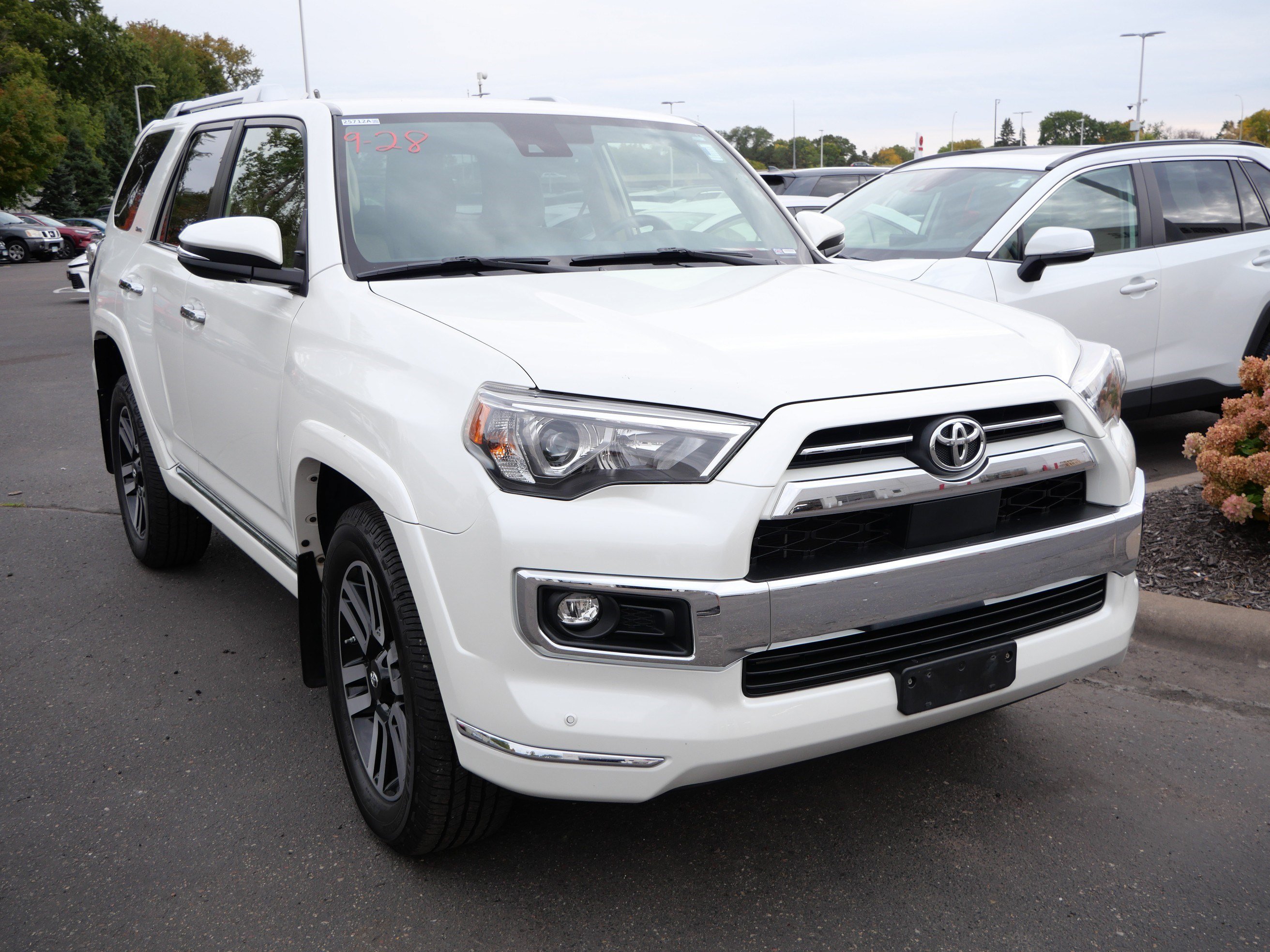 Certified 2021 Toyota 4Runner Limited AWD/4WD image 2
