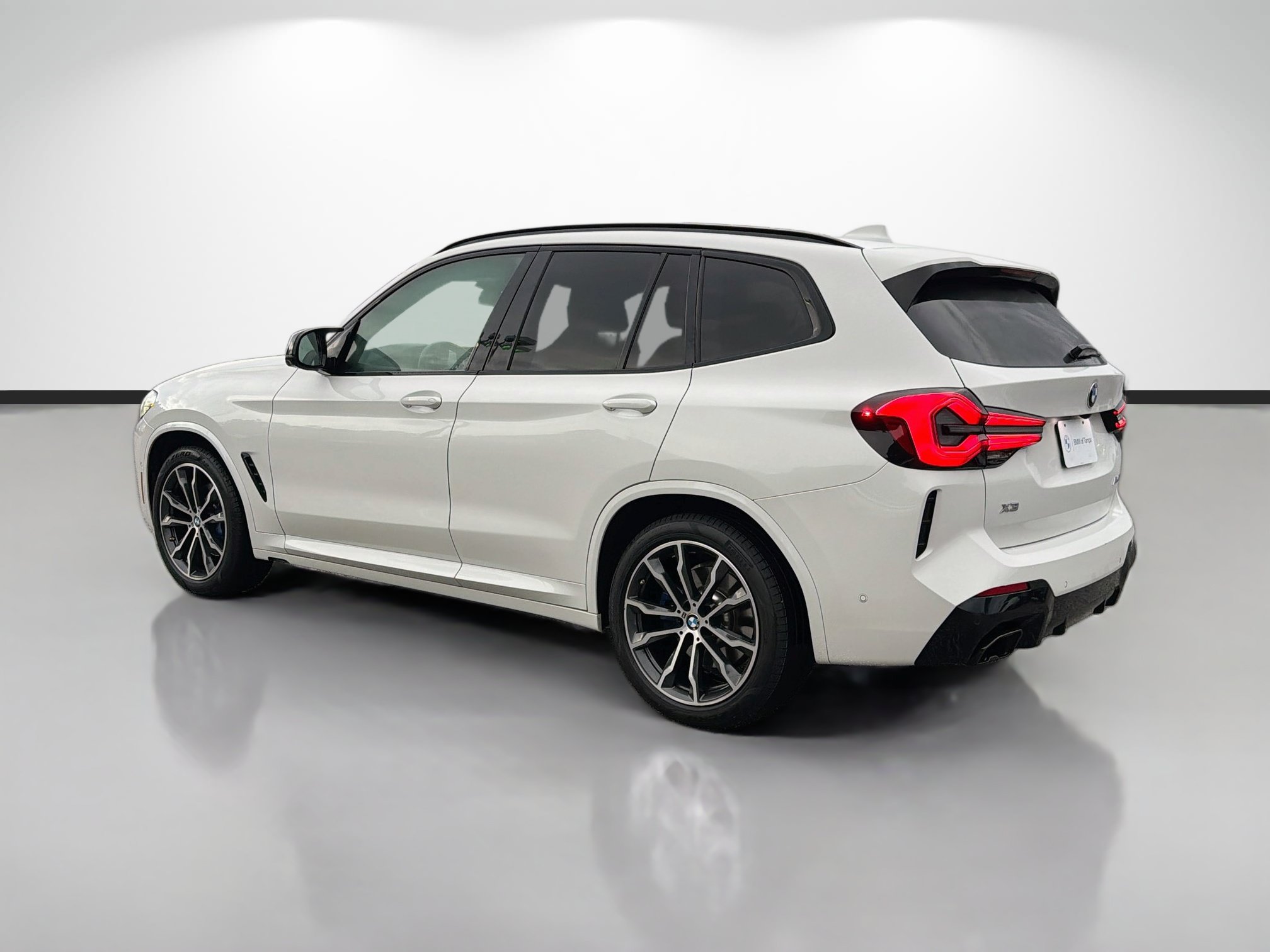 Used 2022 BMW X3 M40i w/ Premium Package AWD/4WD image 5