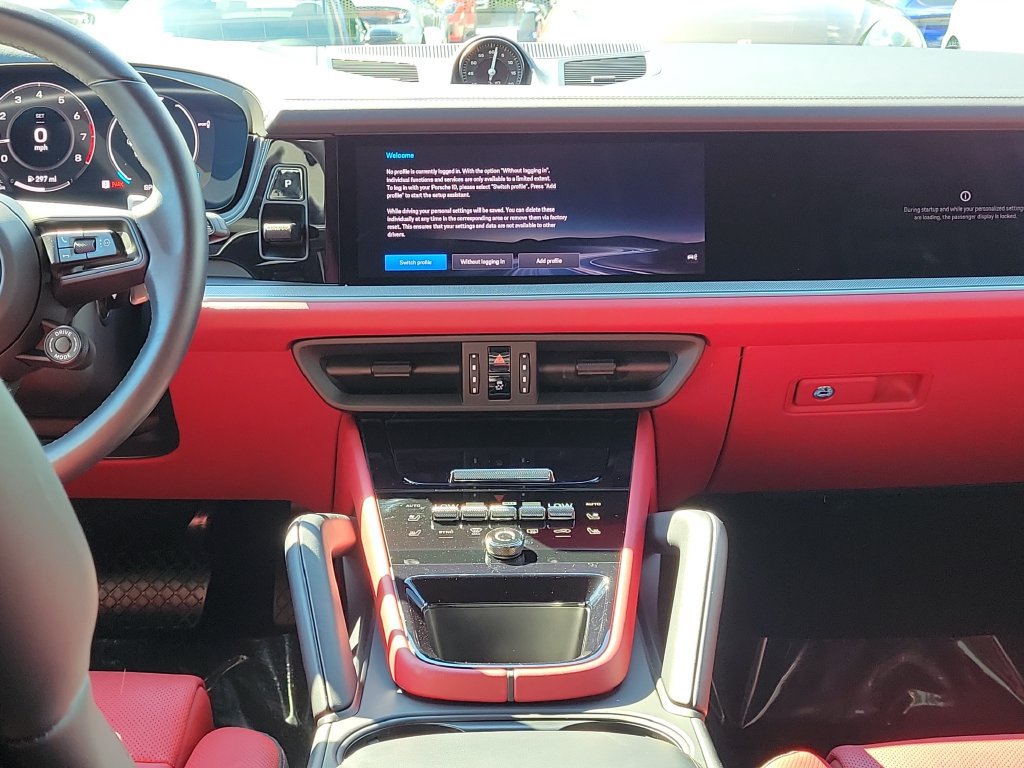 Certified 2026 Porsche Cayenne Coupe AWD/4WD image 22