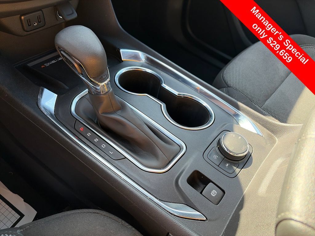 Used 2023 Chevrolet Traverse LT AWD/4WD image 26