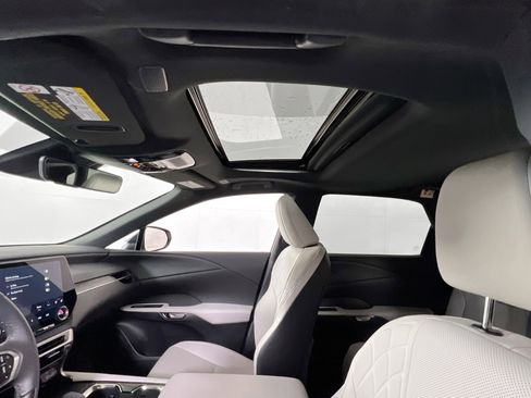 Used 2025 Lexus RX 350 Premium image 21