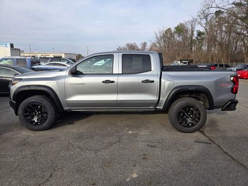 Used 2024 Chevrolet Colorado Trail Boss w/ Advanced Trailering Package image 9