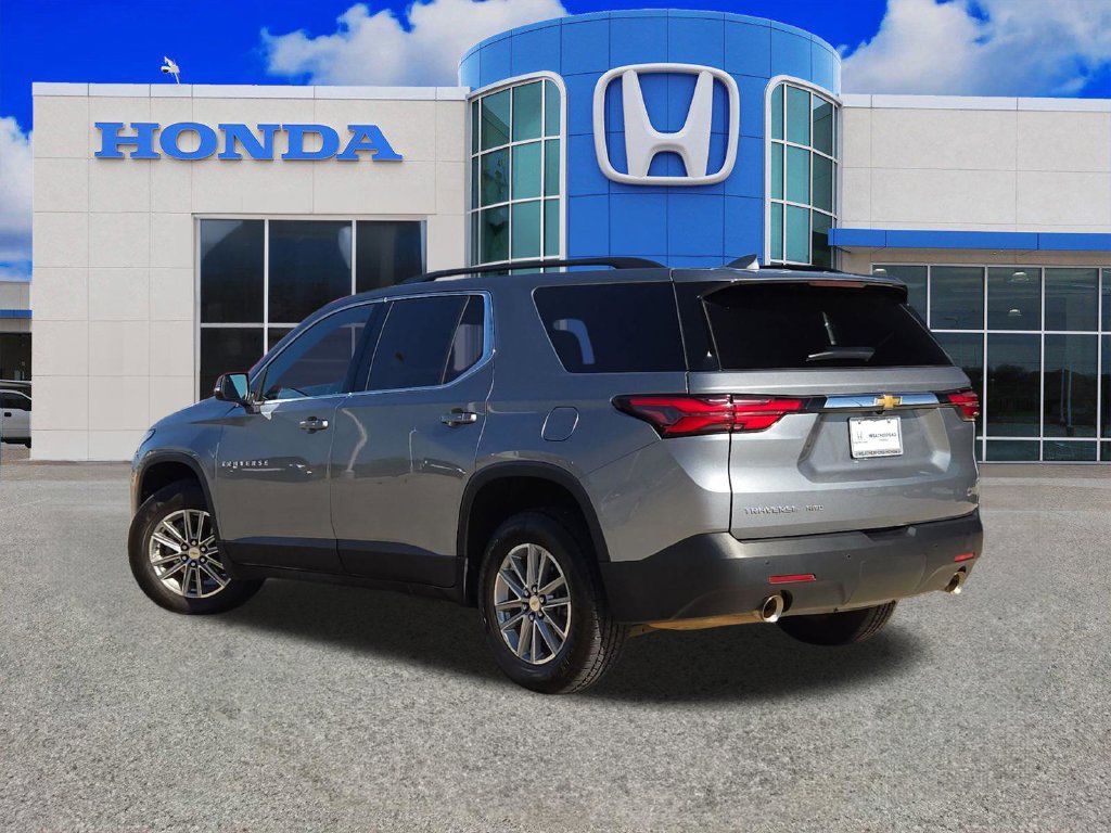 Used 2023 Chevrolet Traverse LT AWD/4WD image 5
