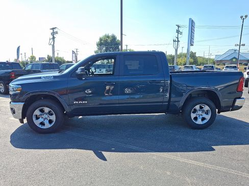 New 2025 RAM 1500 Big Horn AWD/4WD image 5