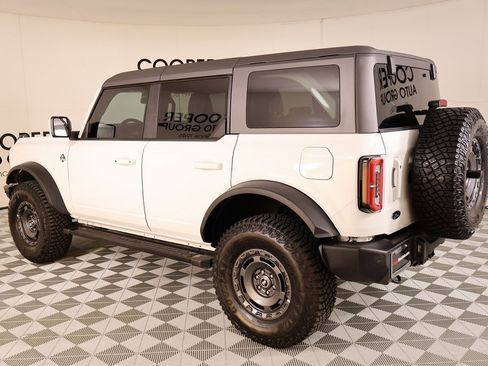 Used 2024 Ford Bronco Outer Banks image 24