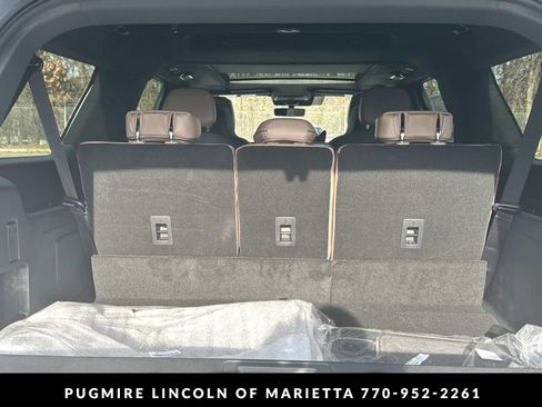 New 2026 Lincoln Navigator L Black Label AWD/4WD image 37