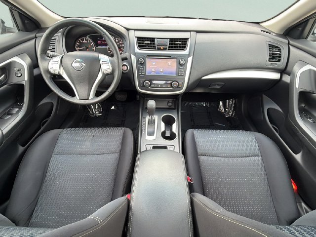 Used 2016 Nissan Altima 2.5 SV w/ Convenience Package FWD image 28