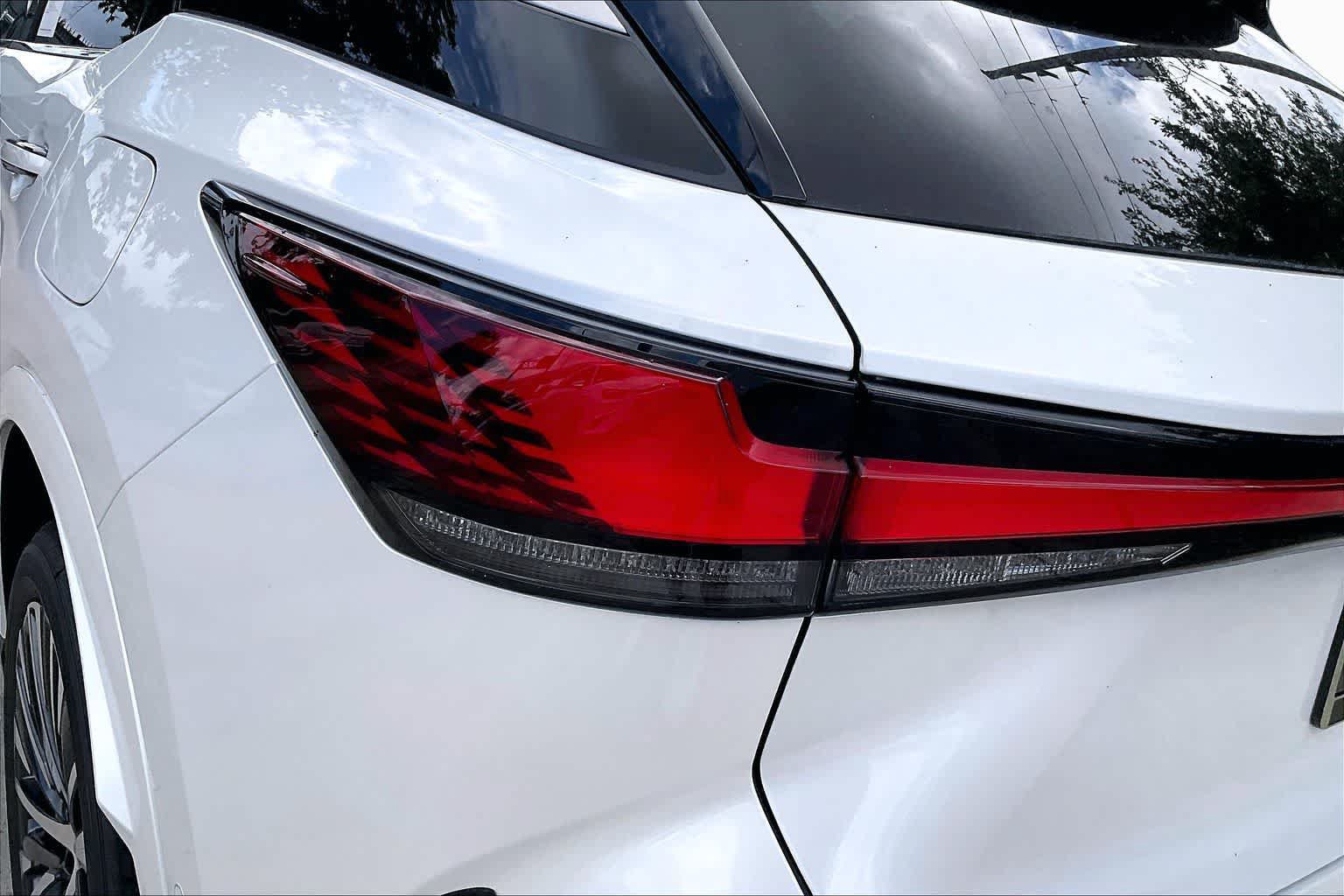 New 2026 Lexus RX 350 Premium Plus w/ Accessory Package (Z1) FWD image 6