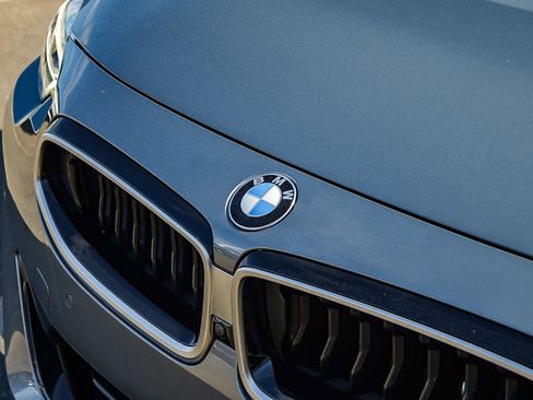 Used 2025 BMW 230i xDrive Coupe w/ Premium Package image 9