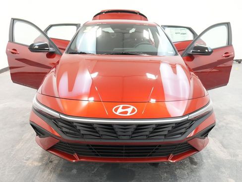 New 2026 Hyundai Elantra Sport image 25