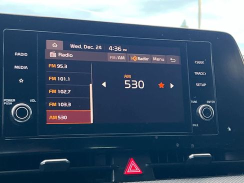 Used 2023 Kia Sportage LX image 18