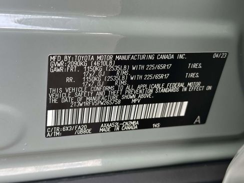 Used 2023 Toyota RAV4 XLE image 28