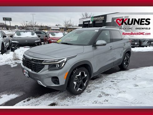 Used 2025 Kia Seltos S image 12