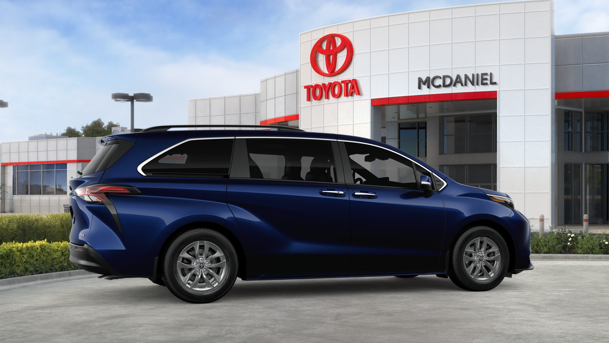 New 2026 Toyota Sienna XLE AWD/4WD image 55