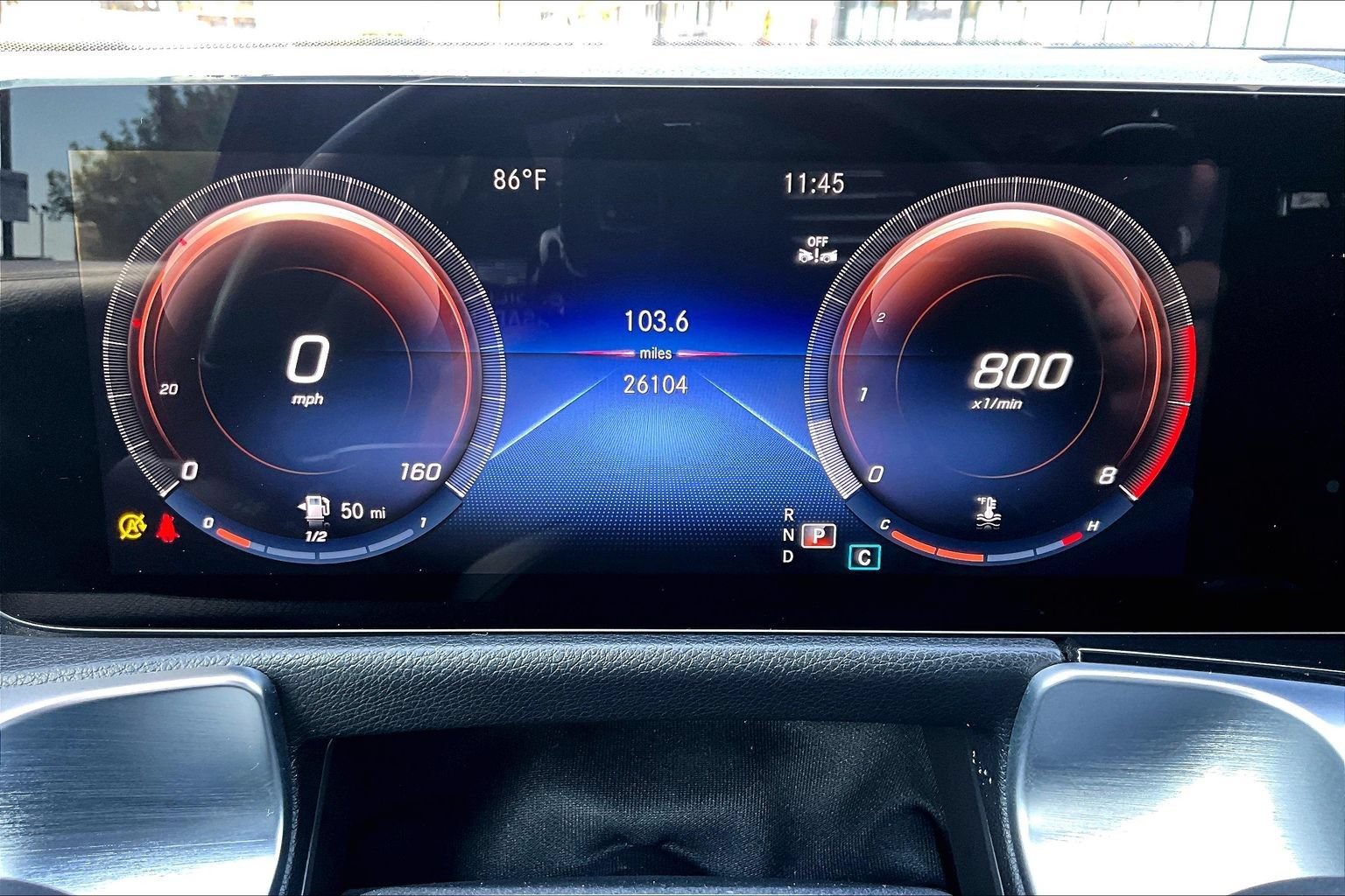 Used 2023 Mercedes-Benz GLB 250 4MATIC w/ Premium Package image 15