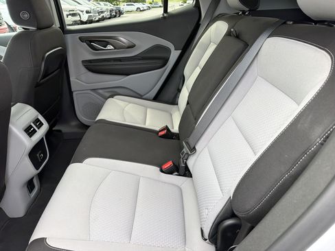 Certified 2024 GMC Terrain SLE w/ Driver Convenience Package AWD/4WD image 13