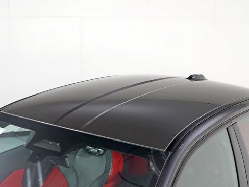 Used 2025 BMW M5 w/ Carbon Package image 66