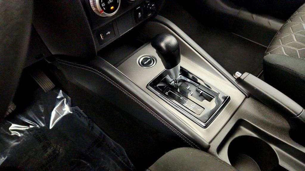 Used 2024 Mitsubishi Outlander Sport ES AWD/4WD image 16