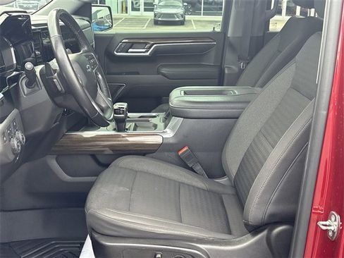 Certified 2022 Chevrolet Silverado 1500 LT Trail Boss w/ Convenience Package II image 19