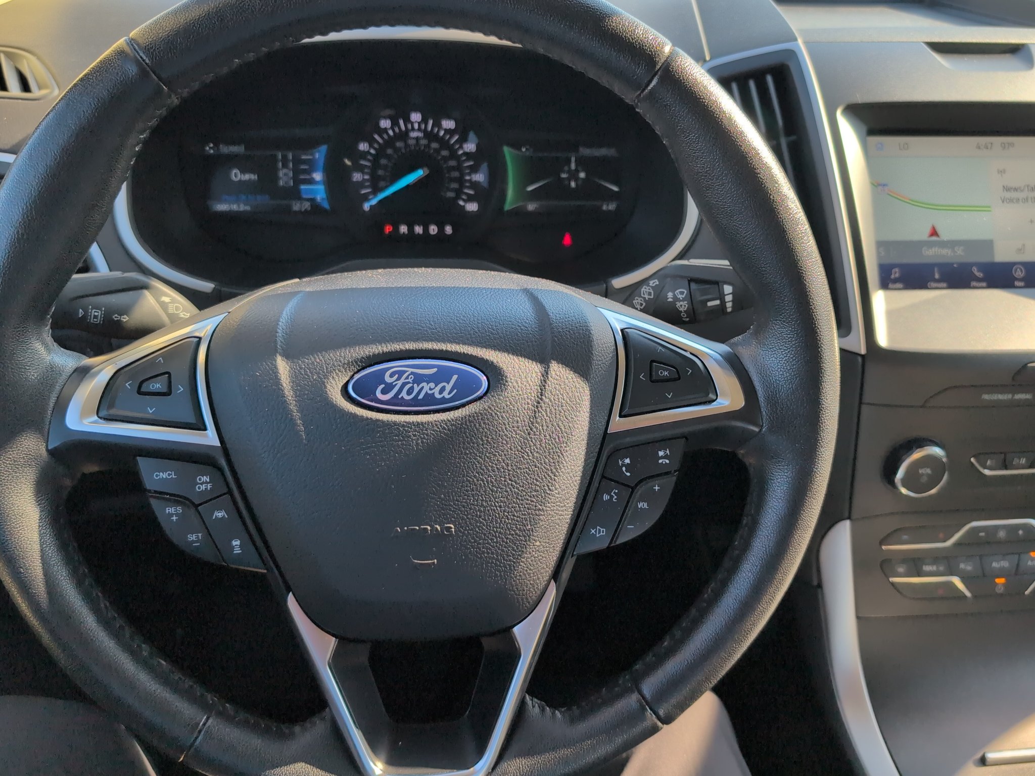 Used 2020 Ford Edge SEL w/ Convenience Package FWD image 19