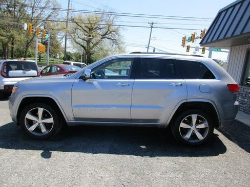 Used 2015 Jeep Grand Cherokee Overland AWD/4WD image 5