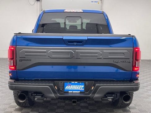 Used 2017 Ford F150 Raptor w/ Equipment Group 802A Luxury AWD/4WD image 9