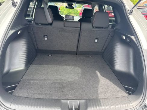 Certified 2025 Honda HR-V Sport image 42