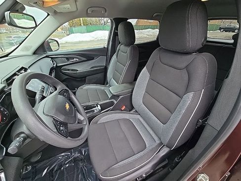 Used 2023 Chevrolet TrailBlazer LT w/ Convenience Package image 26