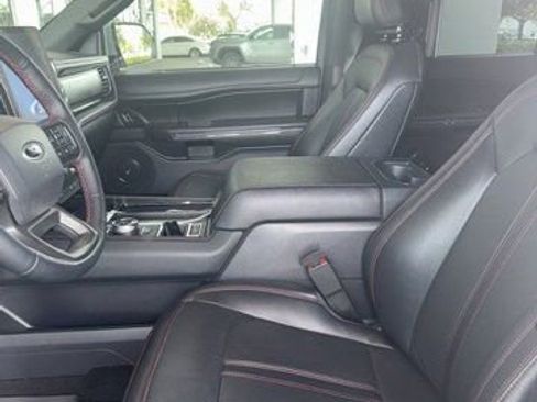 Certified 2024 Ford Expedition Limited image 5