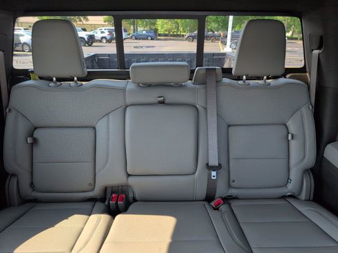 New 2026 GMC Sierra 1500 SLT w/ SLT Premium Plus Package AWD/4WD image 32