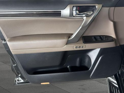Certified 2023 Lexus GX 460 Premium w/ Premium Plus Package AWD/4WD image 9