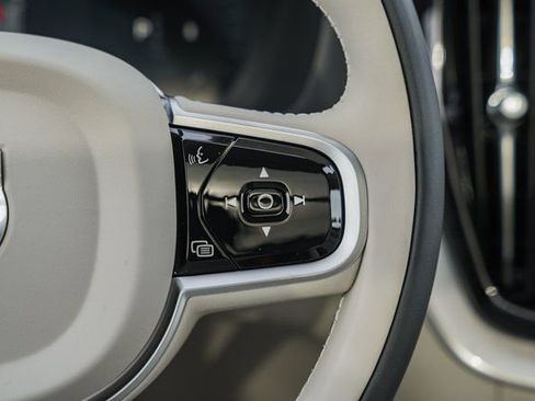 New 2026 Volvo XC60 B5 Ultra w/ Protection Package Premier image 28