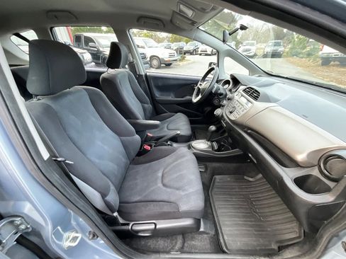 Used 2011 Honda Fit Sport image 28