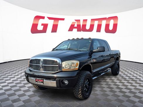 Used 2006 Dodge Ram 2500 Truck Laramie w/ Protection Group AWD/4WD image 2
