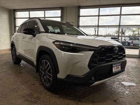 New 2026 Toyota Corolla Cross XLE image 4