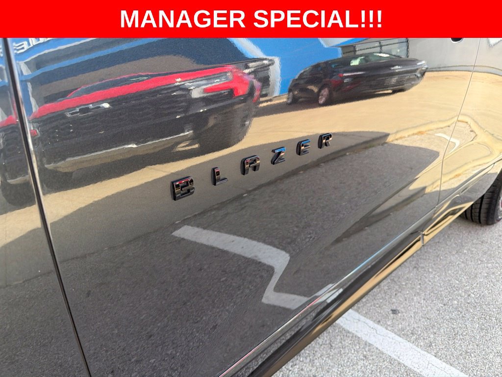 Used 2019 Chevrolet Blazer RS FWD image 11