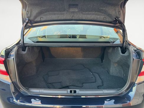 Used 2019 Subaru Impreza 2.0i Premium image 16